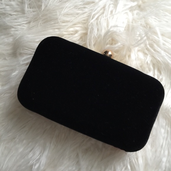 JCREW BEADED VELVET EMBELLISHED CLUTCH NWT - Picture 4 of 9